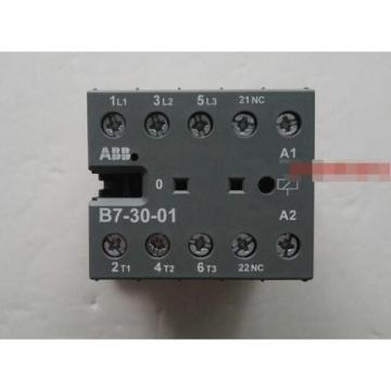 B7-30-01  48V  1PC New ABB auxiliary contacts free shipping