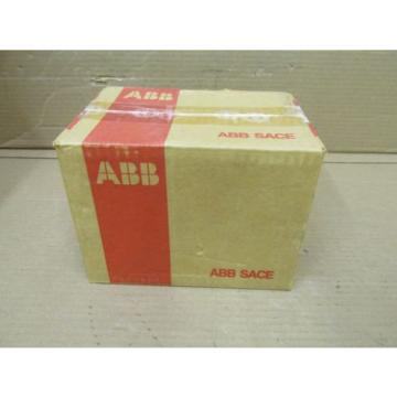 NIB ABB EH EHB63030L 30 AMP 3 POLE 600 VAC CIRCUIT BREAKER 6 LUG FACTORY SEALED