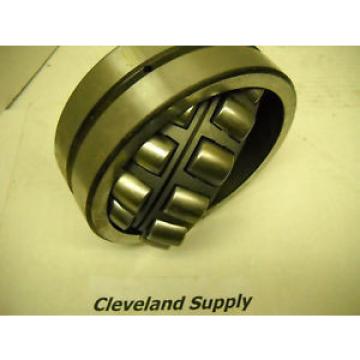 SKF 22314CJ/C3/W33 CYLINDRICAL ROLLER BEARING  NEW CONDITION