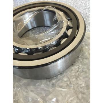 NEW IN BOX SKF Cylindrical Roller Bearing NU 2222 ECP/C3
