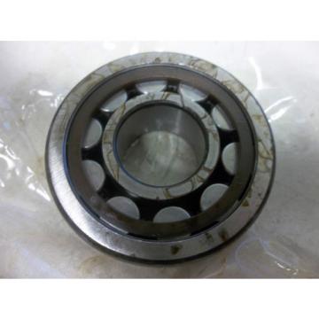NEW SKF CYLINDRICAL ROLLER BEARING NU 304 ECP  NU304ECP