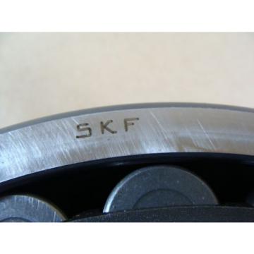 SKF 22222 CCK/W33 SPHERICAL ROLLER BEARING 200 mm OD 110 mm ID BORE 53 mm WIDE