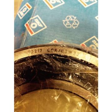 NEW IN BOX, SKF SPHERICAL ROLLER BEARING 22217 CCK/C3W33, Made-In-The-USA