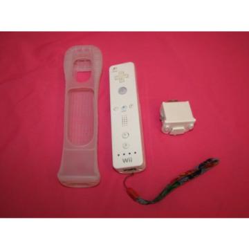 Nintendo Wii White Remote RVL-003 MotionPlus RVL-026 Adapter &amp; Sleeve RVL-027