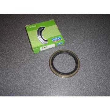 New SKF 21064 Transfer Case Extension Housing Seal Grease Oil