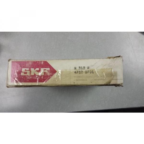 SKF N318M Cylindrical Roller Bearing 90 x 190 x43 mm Brass retainer #1 image