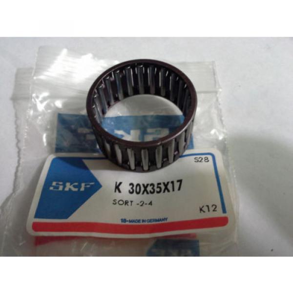 SKF K 30X35X17 NEEDLE ROLLER BEARING, BOX OF 5 PIECES - NEW &amp; UNUSED #1 image