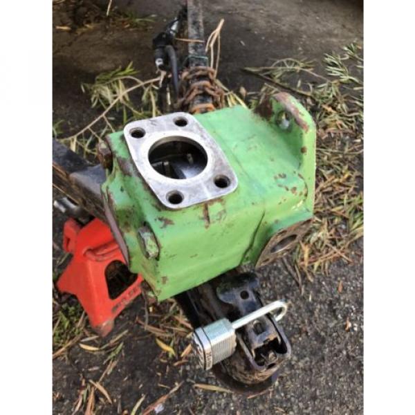 Vickers hydraulic pump Pump #3 image
