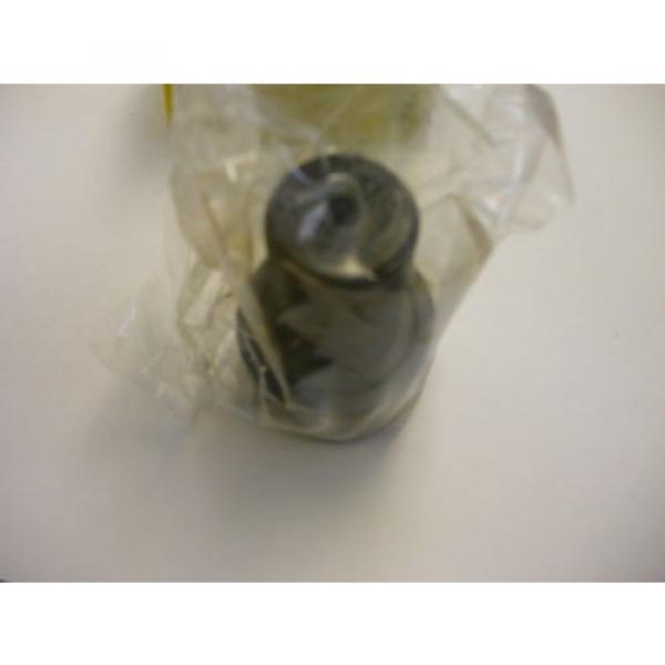 CARTER CNBH-48-S HEAVY DUTY CAM FOLLOWER BEARING 1-1/2&#034;  NEW IN BOX #3 image